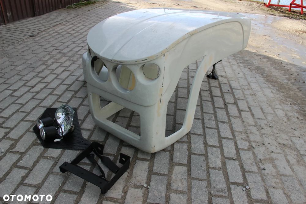 Maska ciągnikowa tworzywo Ursus C360 C-360 model 04 niepomalowana - 3