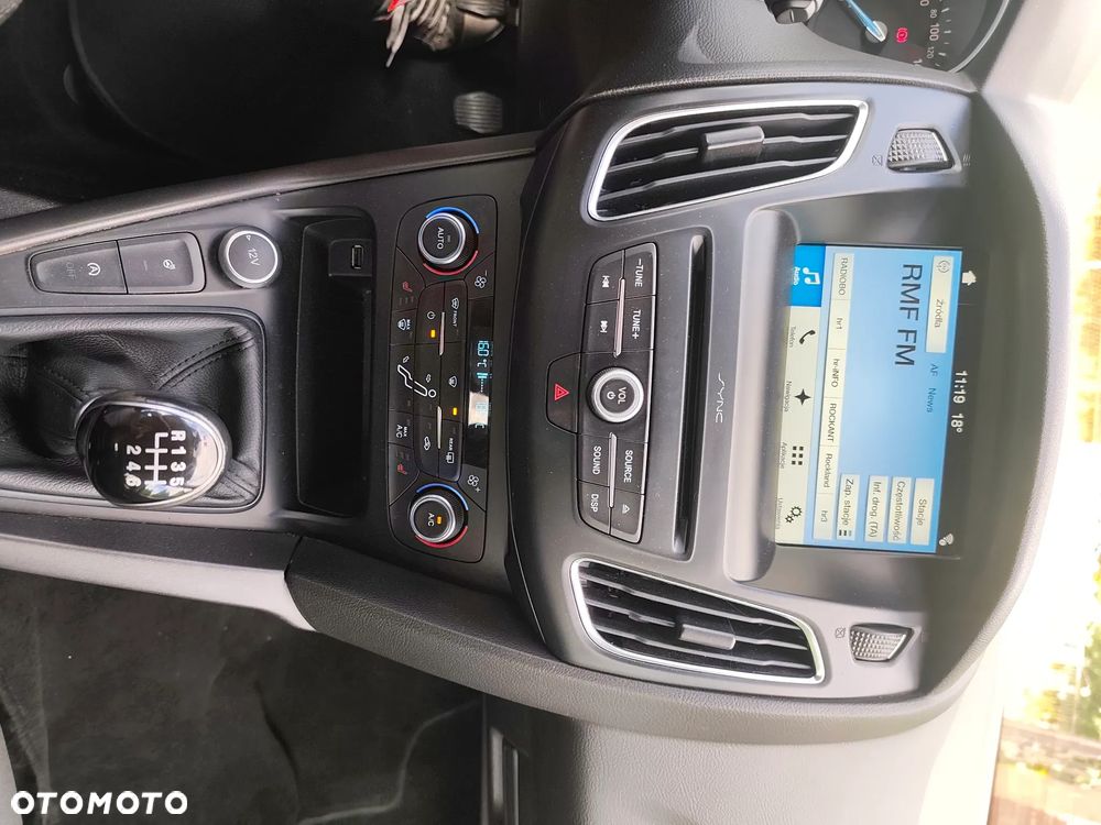 Ford Focus 1.0 EcoBoost Gold X (Edition) - 21