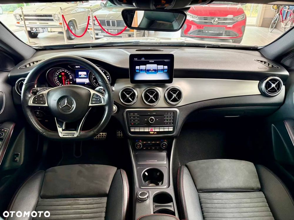 Mercedes-Benz GLA 220 4Matic 7G-DCT AMG Line - 9