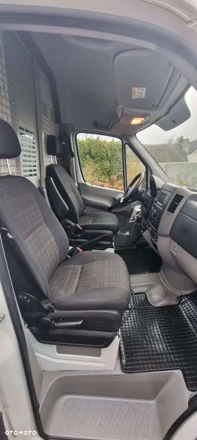 Mercedes-Benz SPRINTER - 8