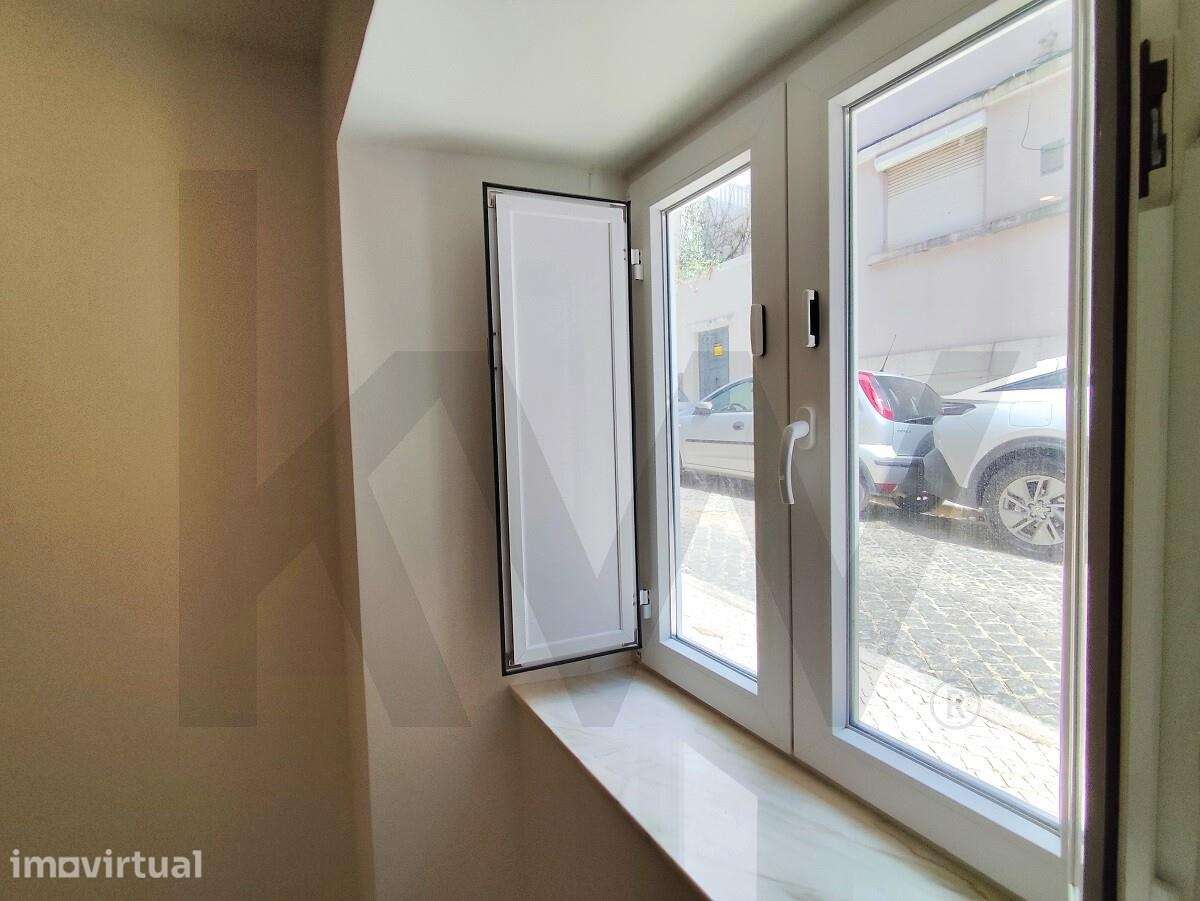 Apartamento T1 Totalmente Remodelado | Lapa | Lisboa - Grande imagem: 4/20