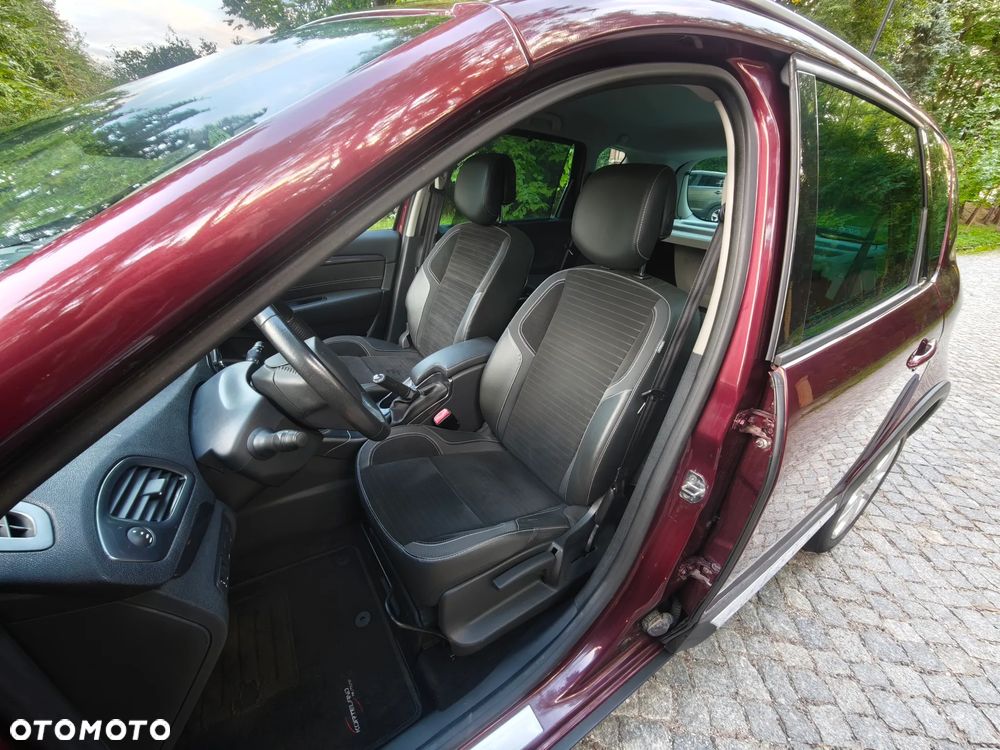 Renault Scenic Energy TCe 130 S&S Xmod Bose Edition - 13