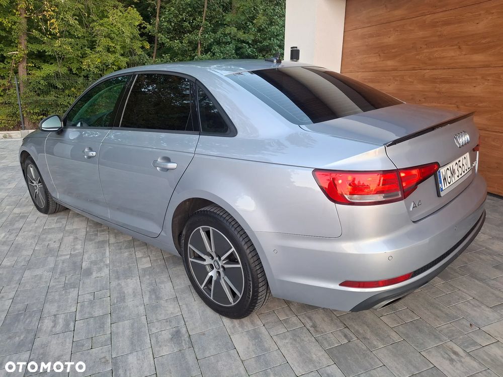 Audi A4 - 5