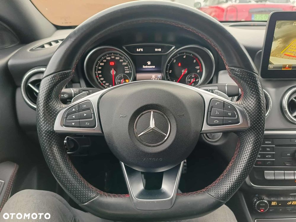Mercedes-Benz CLA 200 (CDI) d 4Matic 7G-DCT AMG Line - 14