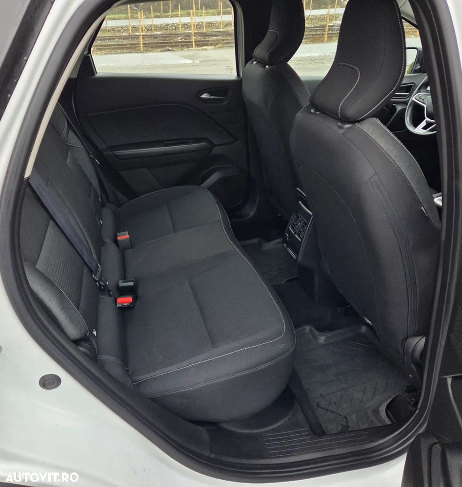 Renault Captur TCe 140 FAP Zen - 4