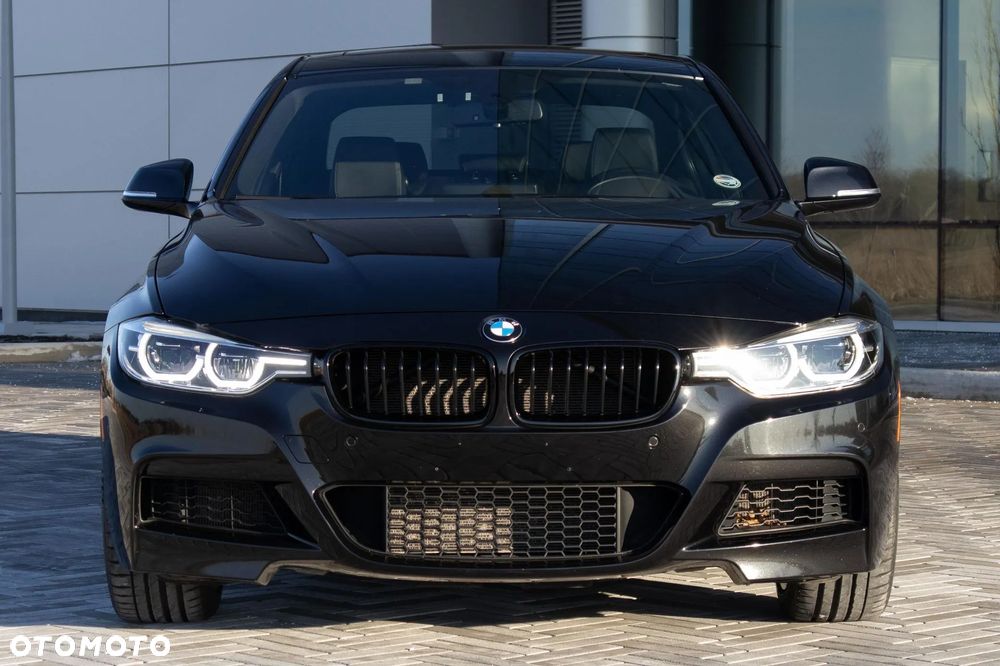 BMW Seria 3 330i Sport Line sport - 11