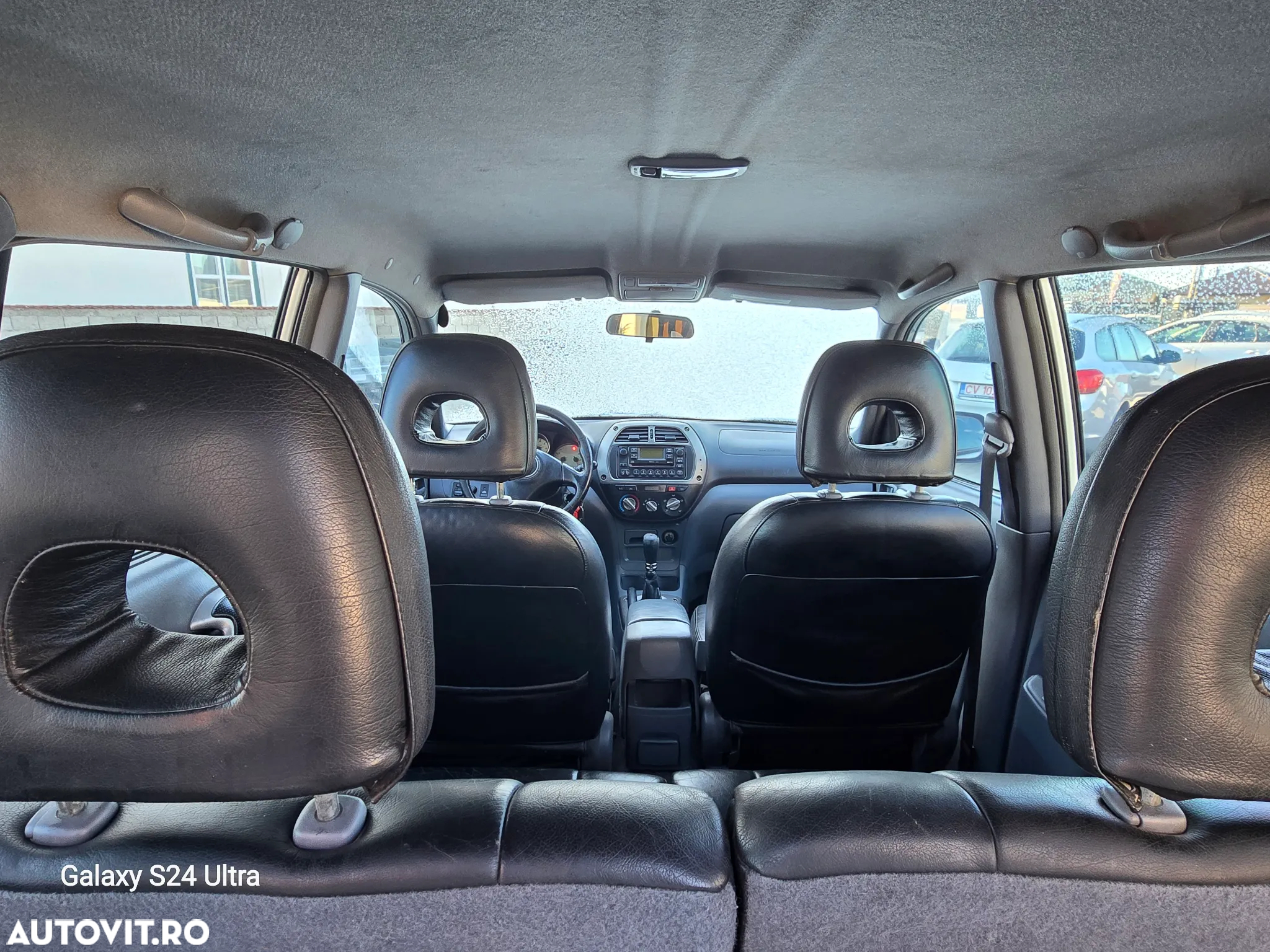 Toyota RAV4 2.0 D-4D Limited - 12