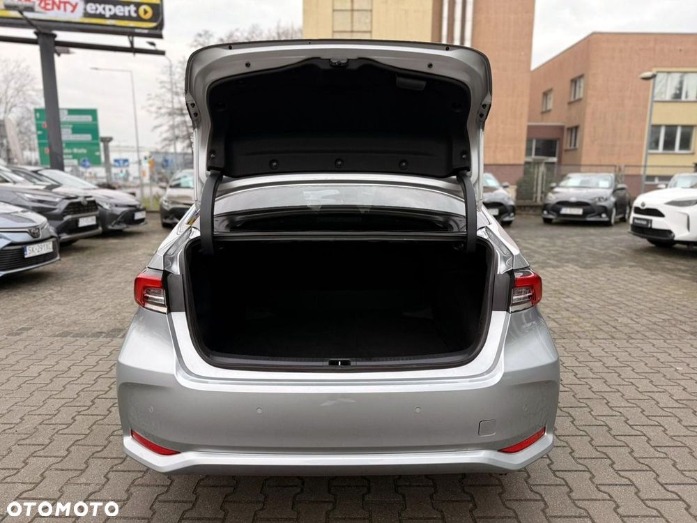 Toyota Corolla - 11