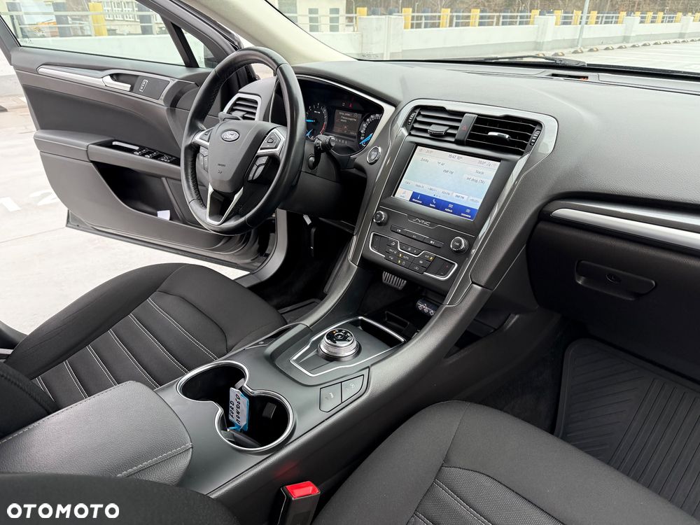 Ford Mondeo 2.0 TDCi Trend PowerShift - 18