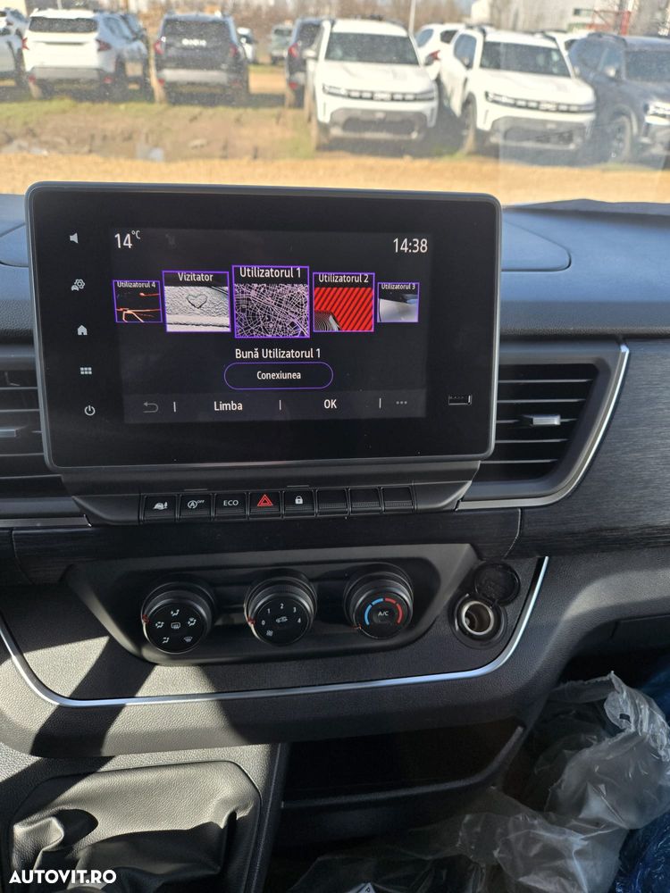 Renault Trafic 2.0 Blue dCi 110 S&S L2 8+1 Zen - 8