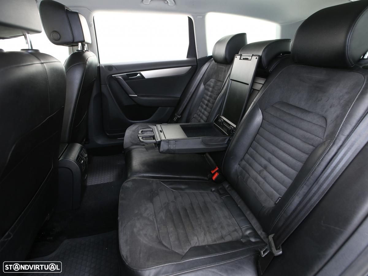 VW Passat Variant - 9