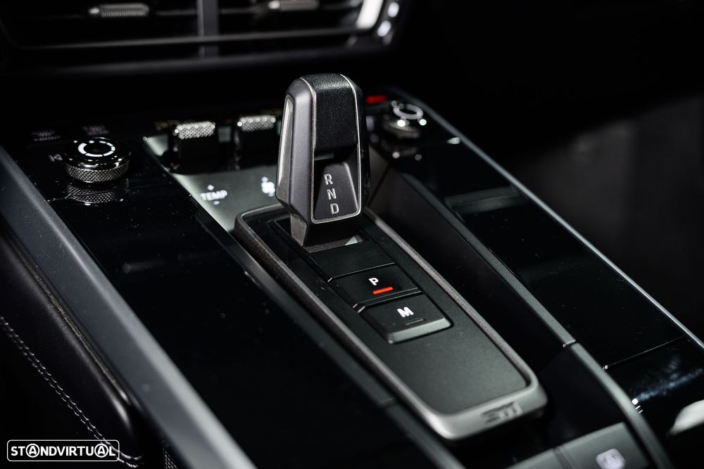 Porsche 911 (992) Carrera S PDK - 32