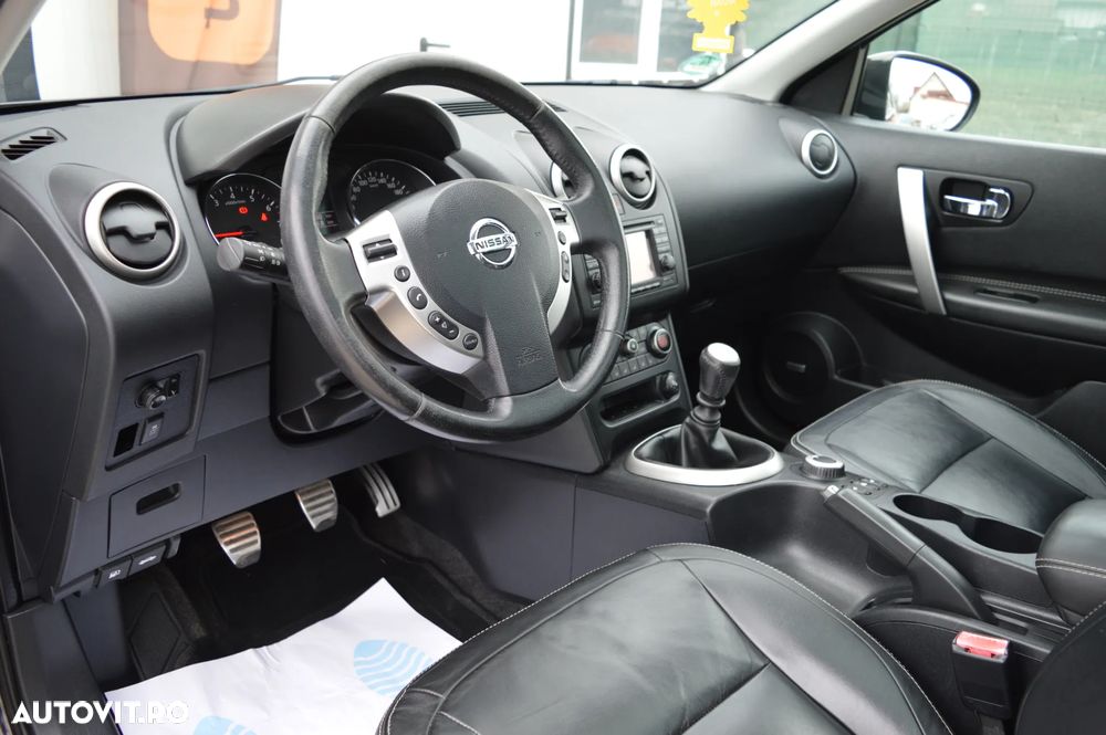 Nissan Qashqai 2.0 4 x 4 tekna - 25