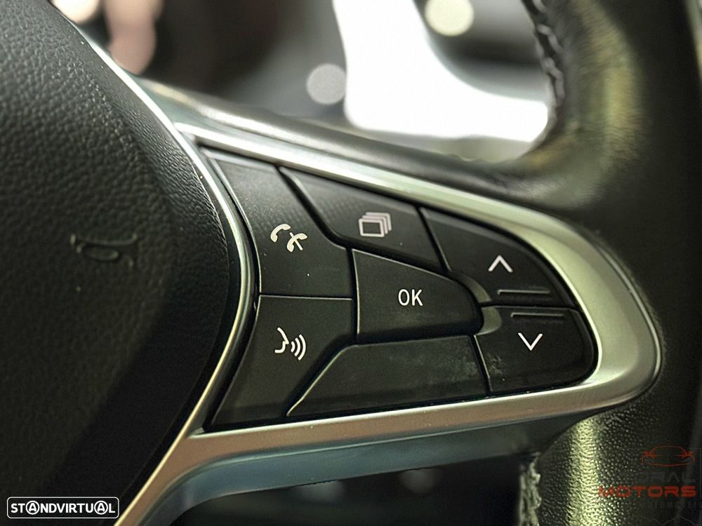 Renault Captur 1.0 TCe Techno - 24