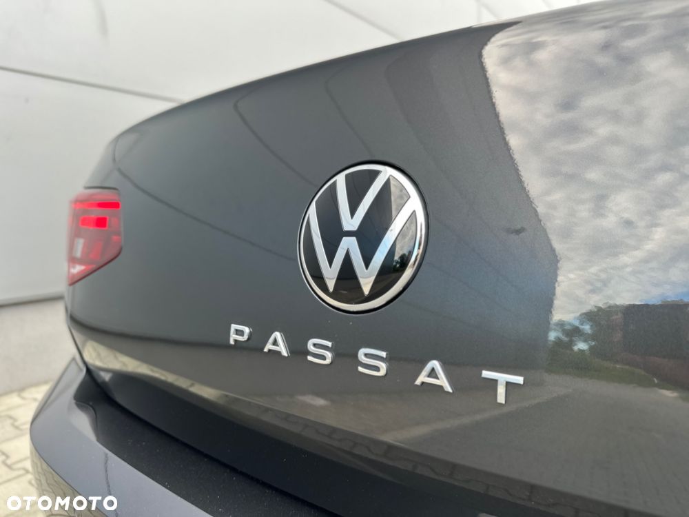 Volkswagen Passat 1.5 TSI EVO Business DSG - 32