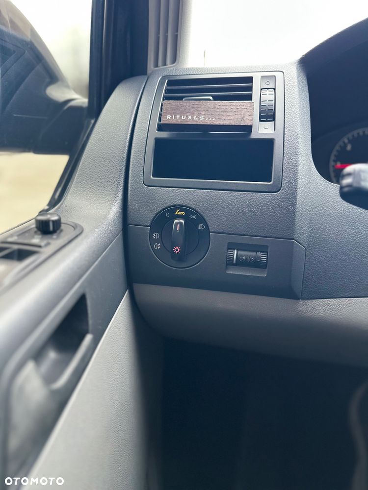 Volkswagen Transporter Multivan DSG Highline - 20