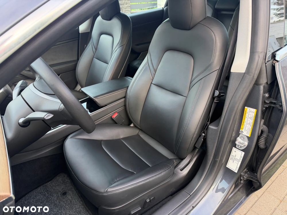 Tesla Model 3 Standard Reichweite Plus Hinterradantrieb - 15