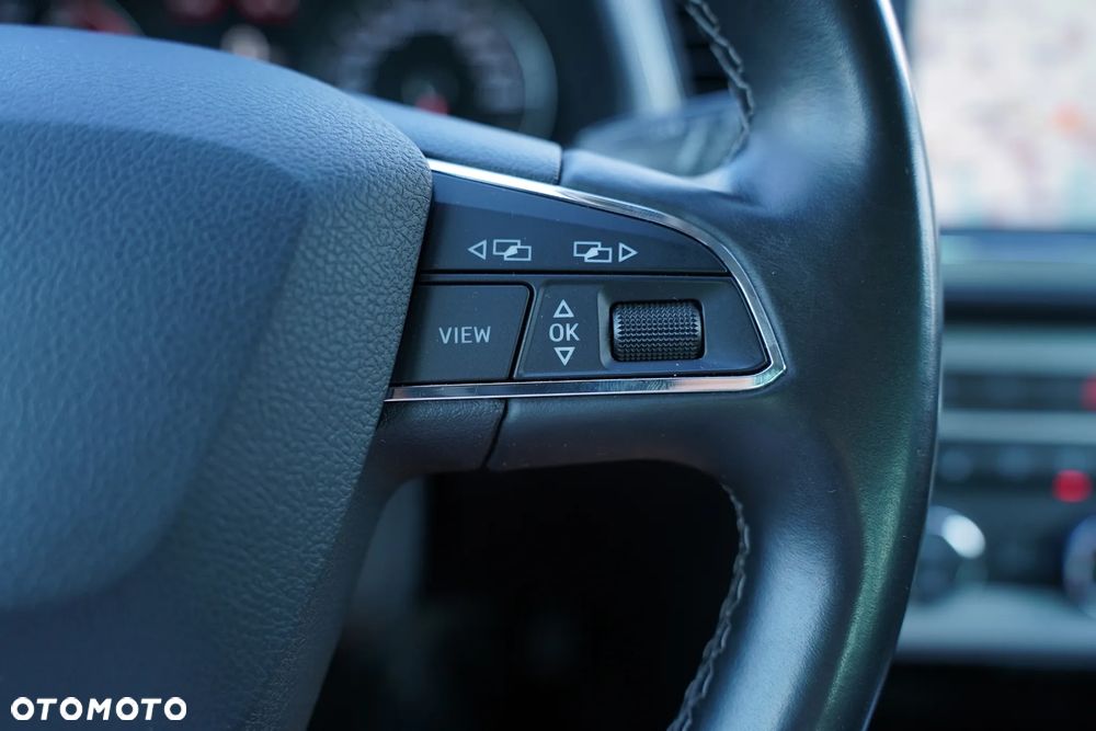 Seat Leon 1.5 eTSI ACT OPF DSG Xcellence - 33
