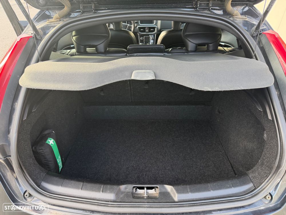 Volvo V40 D2 RDesign - 5