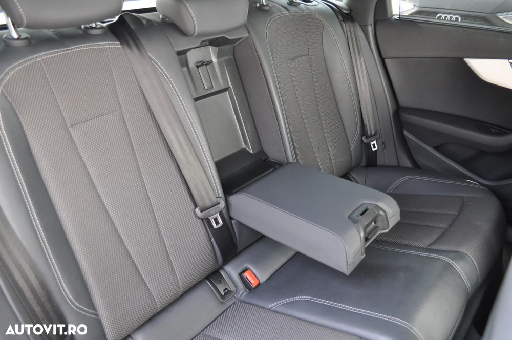 Audi A4 35 TFSI S tronic S line - 22