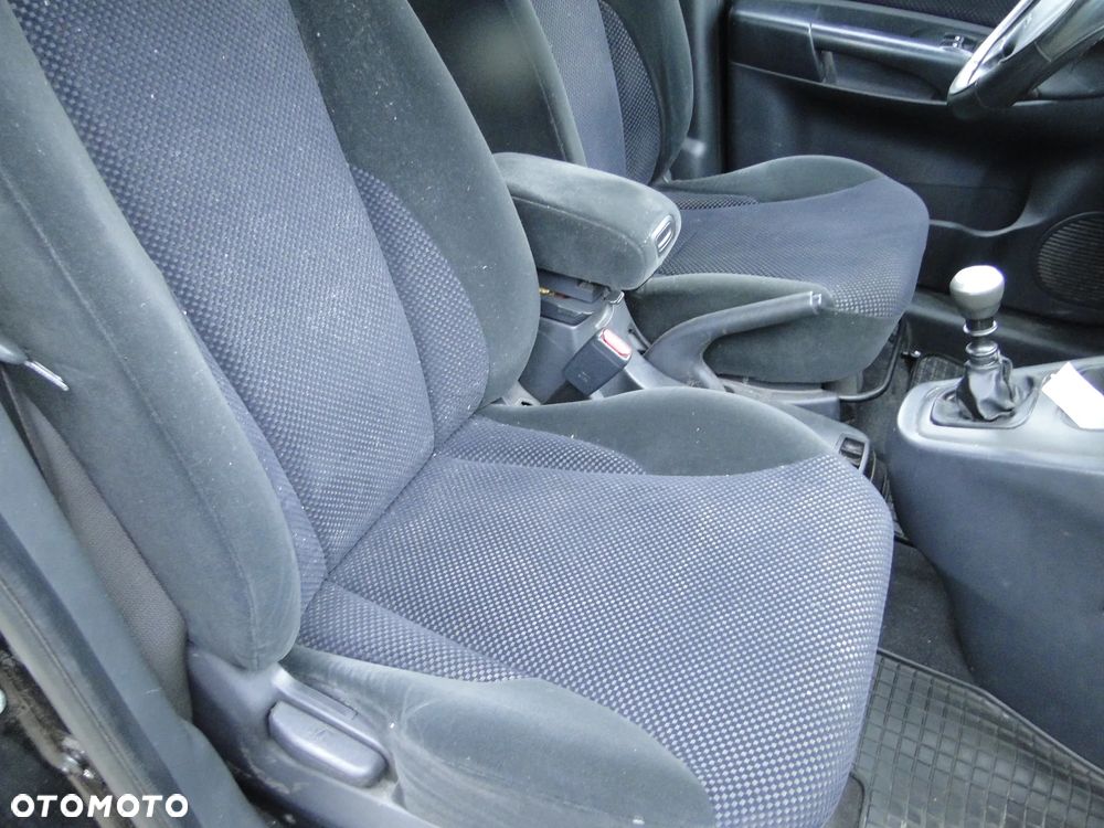 Hyundai Tucson 2.0 CRDi 2WD GLS - 14