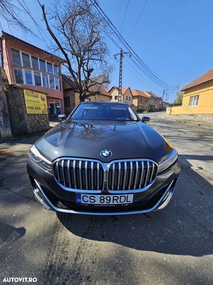 BMW Seria 7 740d xDrive - 12