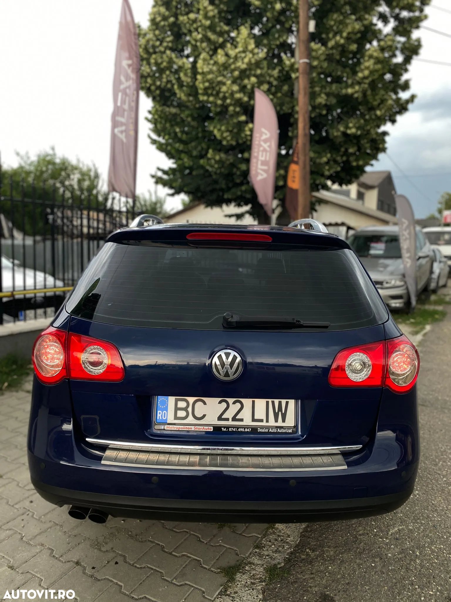 Volkswagen Passat Variant 2.0 TDI Highline DPF DSG - 13