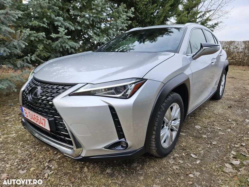 Lexus UX 250h E-FOUR Business - 1