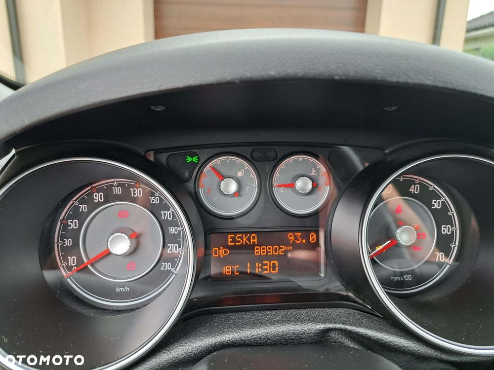 Fiat Punto 1.4 Easy S&S - 9