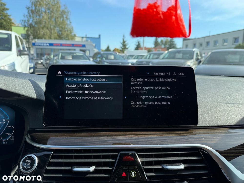BMW Seria 5 530e xDrive M Sport Edition - 24