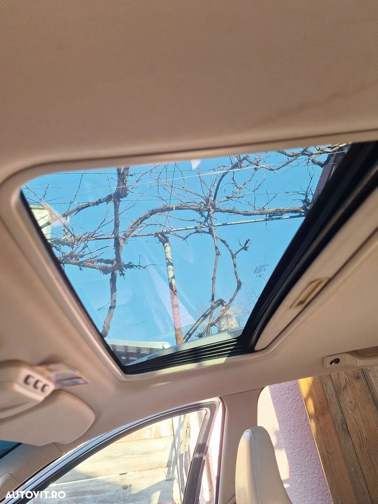 Volvo XC 90 D5 AWD Geartronic Momentum - 23