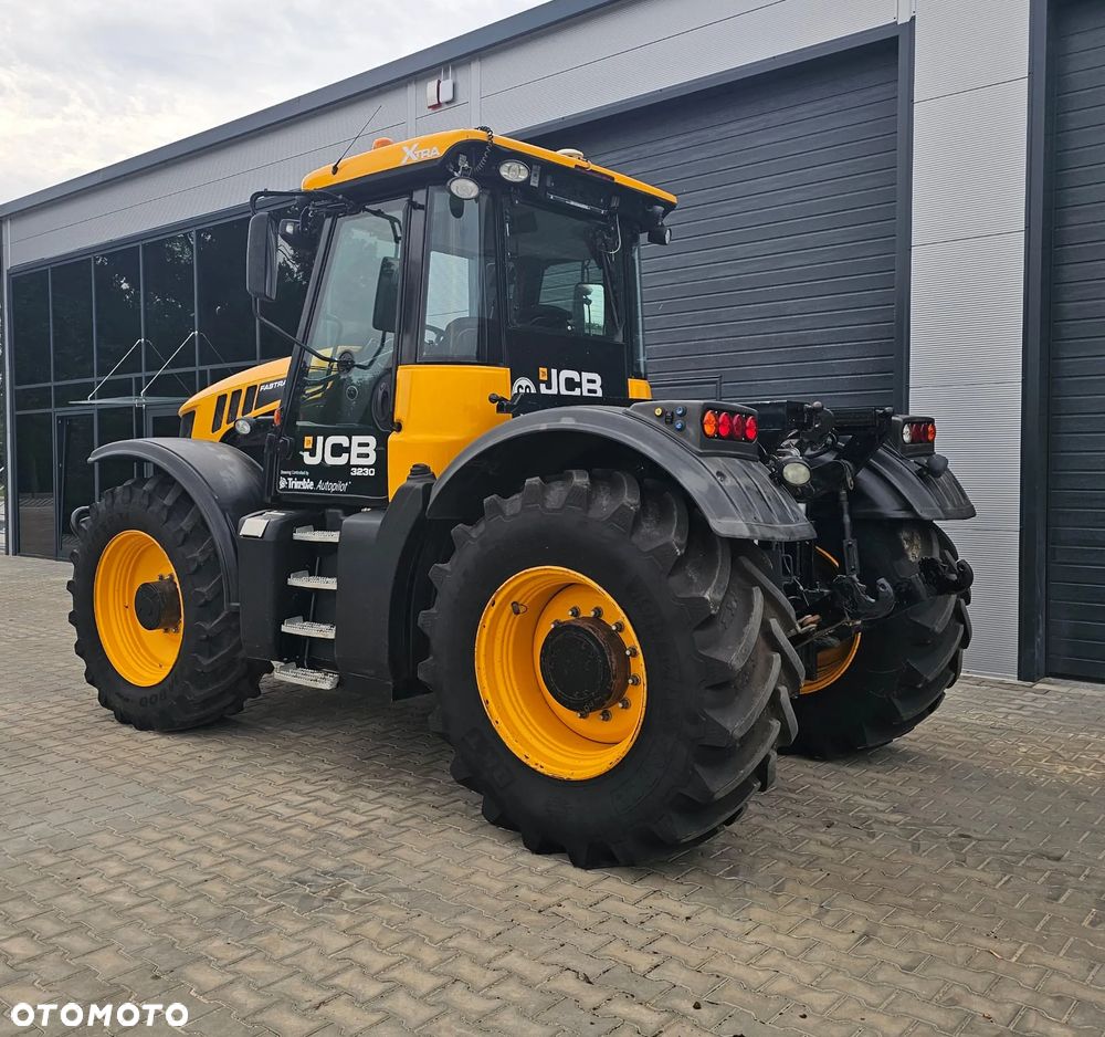 JCB FASTRAC 3230 XTRA - 5