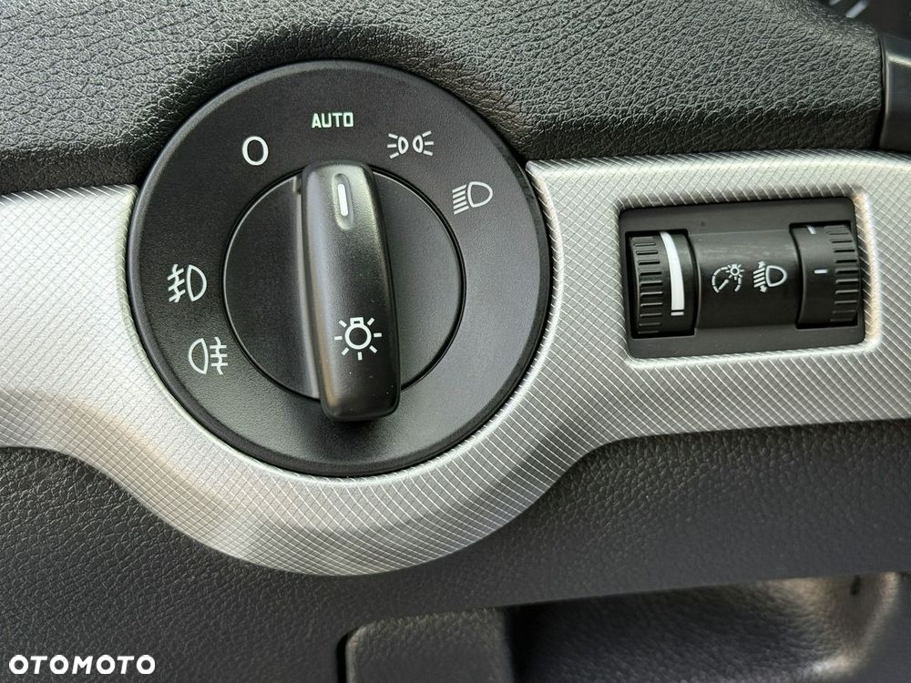 Skoda Octavia 1.4 TSI Elegance DSG - 18