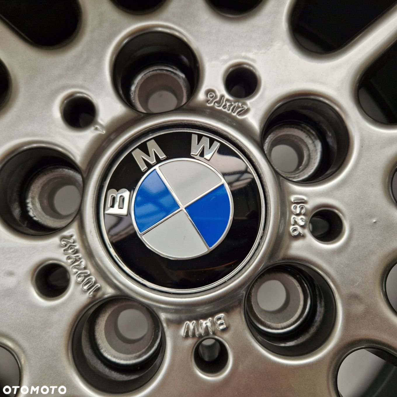 BMW 5 E39 STYLING 32 5x120 17 IS0 IS26 - 6