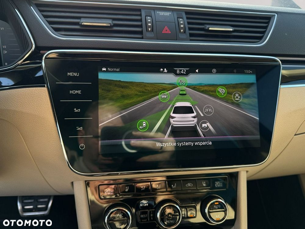 Skoda Superb 2.0 TSI 4x4 L&K DSG - 20