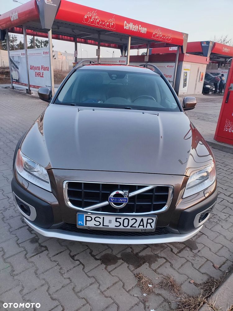 Volvo XC 70 D5 AWD Summum - 9