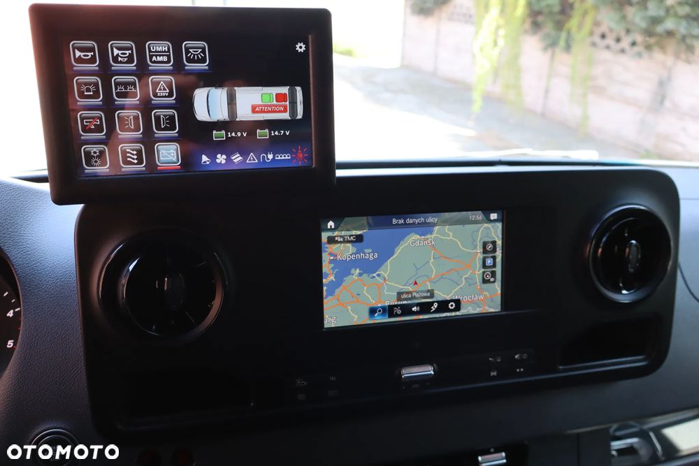 Mercedes-Benz Sprinter 319 - 36