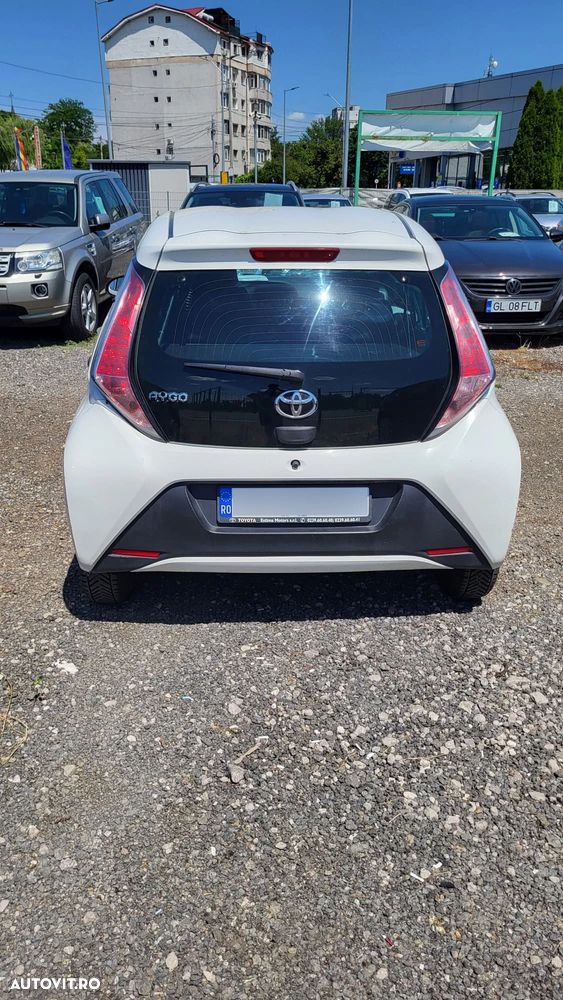 Toyota Aygo 1.0 X - 12
