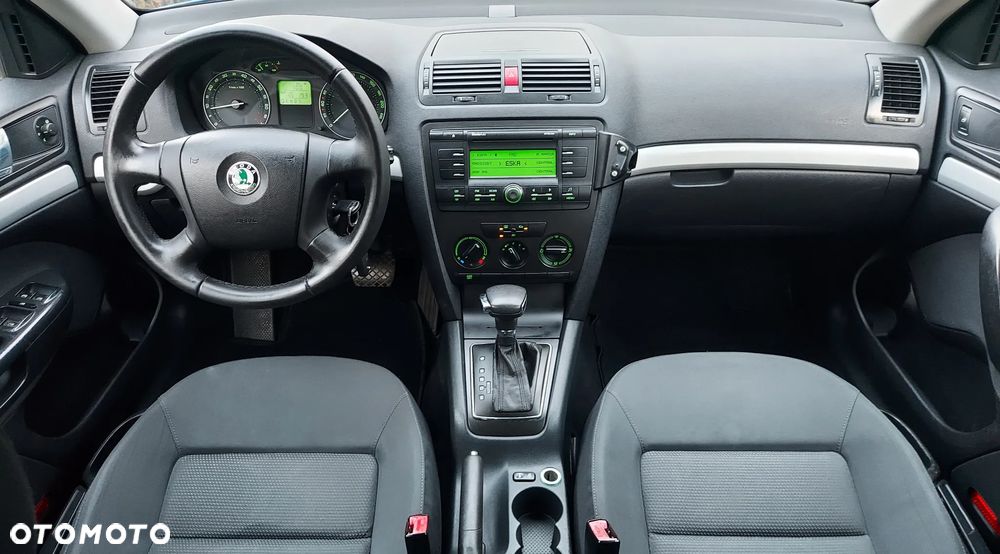 Skoda Octavia 1.6 Automatik Team Edition - 30