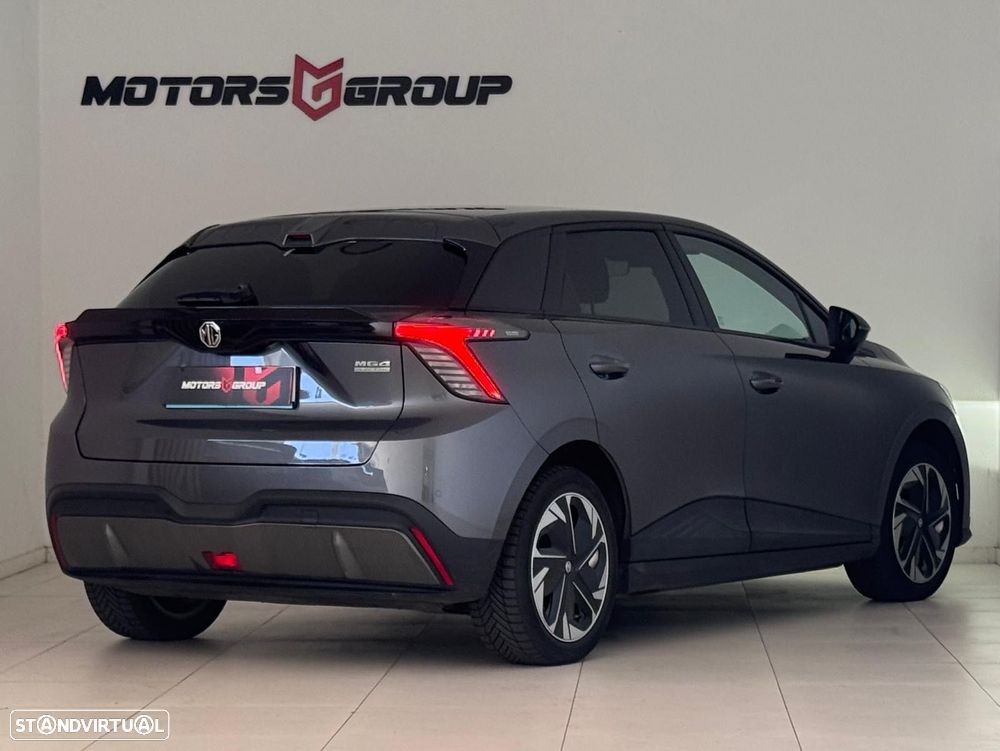 MG MG4 64 kWh Comfort - 17