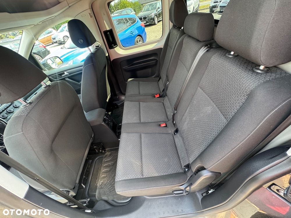 Volkswagen Caddy - 12