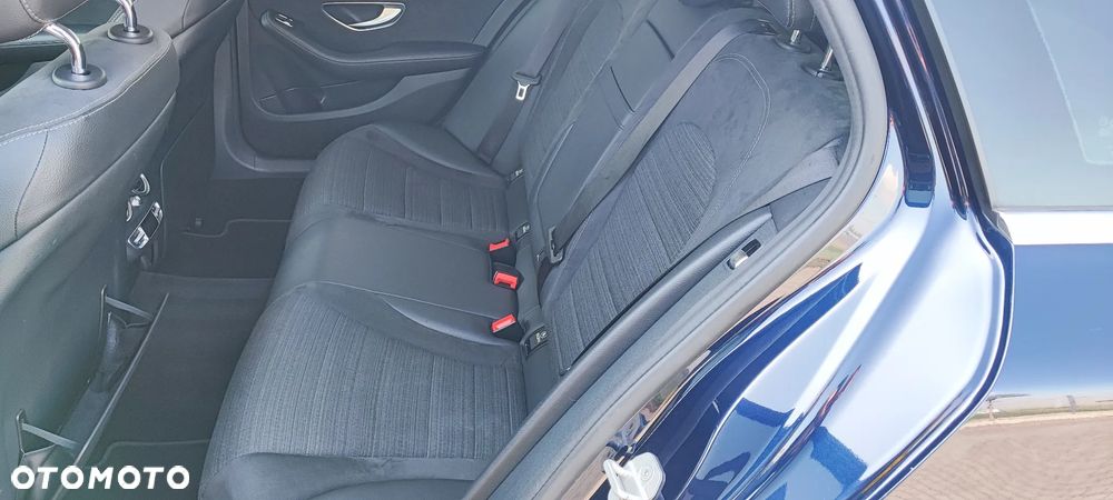 Mercedes-Benz Klasa C 220 (BlueTEC) d 7G-TRONIC Exclusive - 23