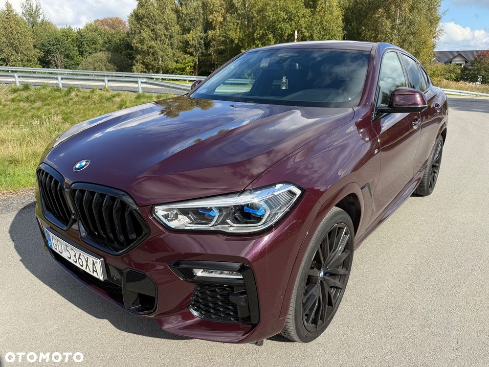 BMW X6 M50i - 2