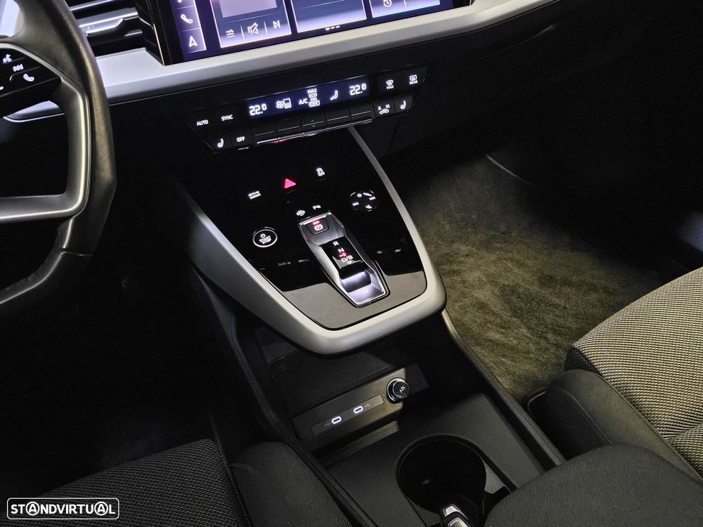 Audi Q4 Sportback e-tron 40 63 kWh SE Business - 19