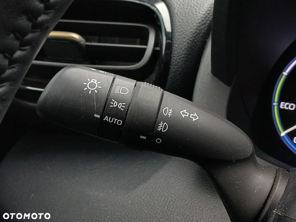 Toyota Yaris Cross Hybrid 1.5 Adventure 4x4 - 29