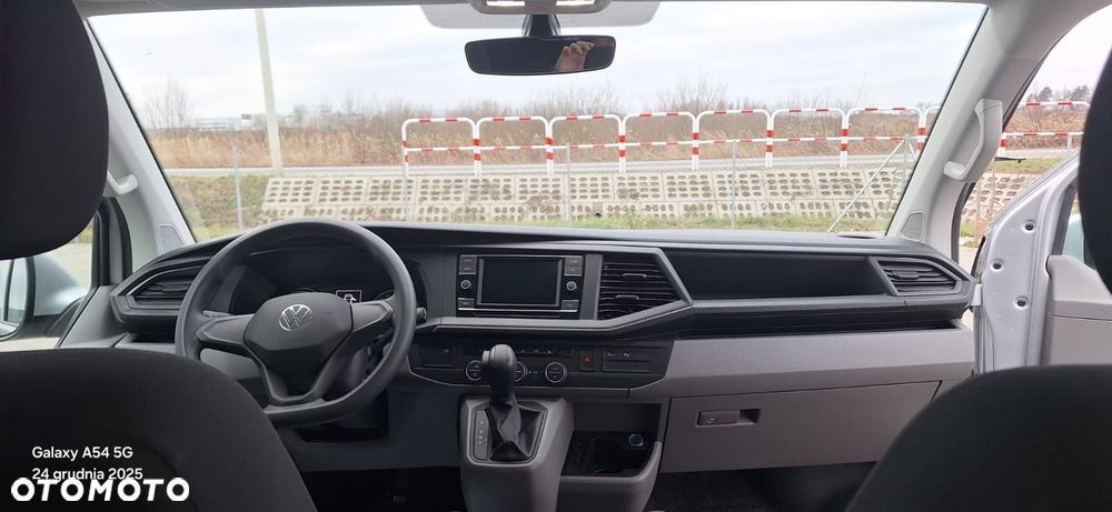 Volkswagen Caravelle 2.0 TDI L2 Trendline DSG - 11