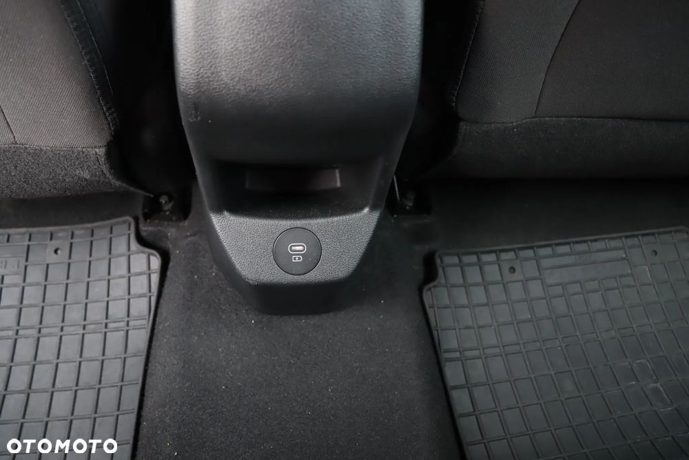 Hyundai i20 1.2 Modern - 23