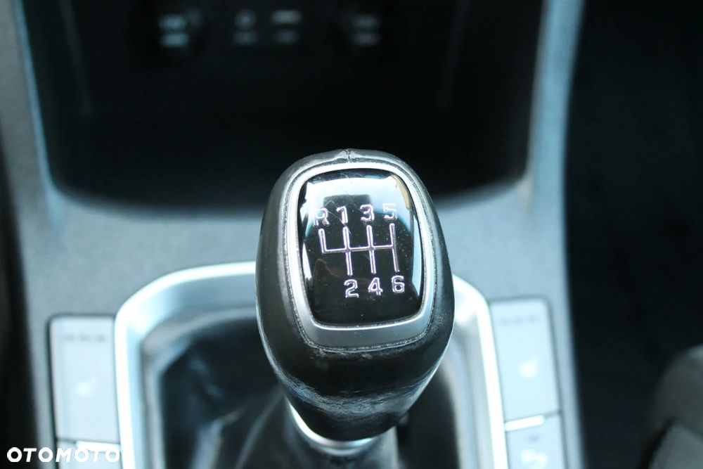 Hyundai i30 1.4 Premiere Comfort - 18