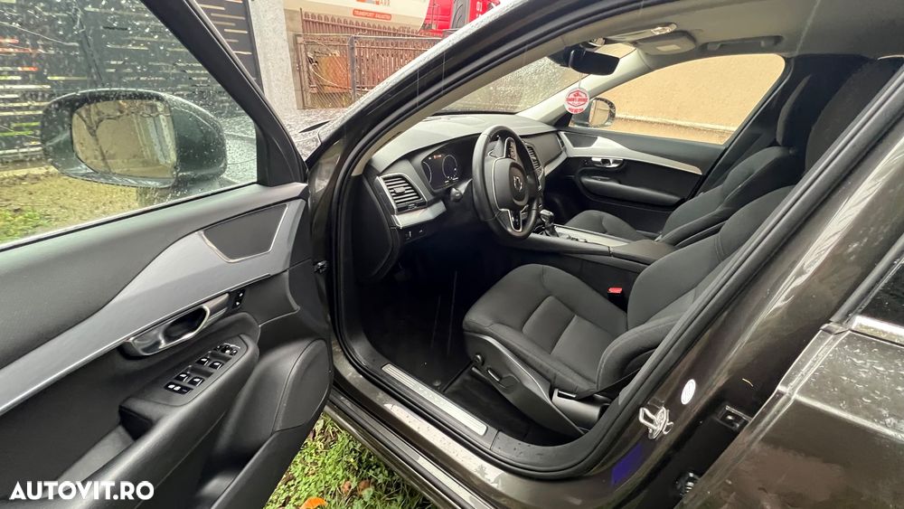 Volvo XC 90 D5 AWD Momentum - 19