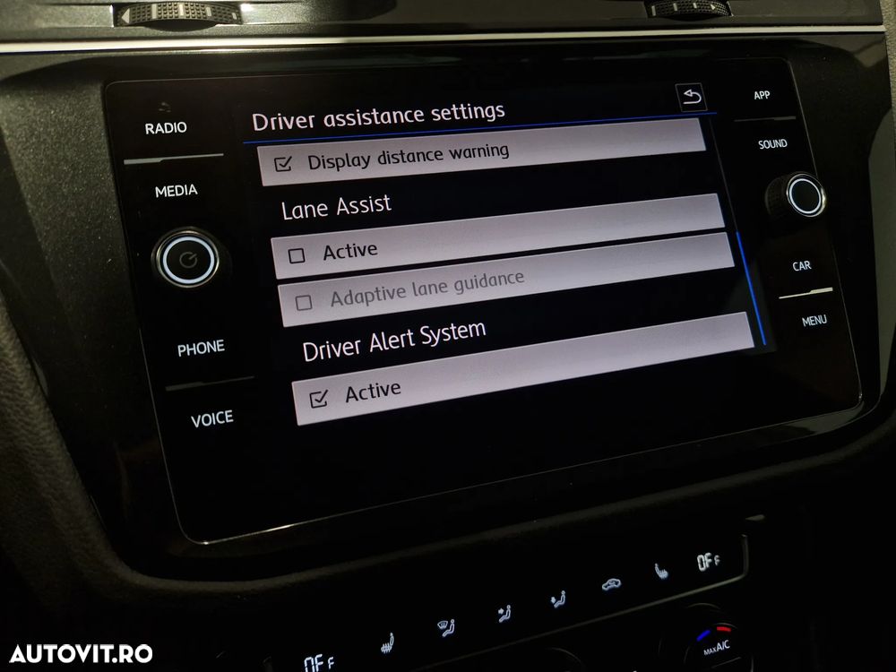 Volkswagen Tiguan 2.0 TDI 4Mot DSG Comfortline - 21